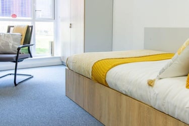 1 bed house, Cathedral Road, City Centre, Derby, DE13FQ - Image 1